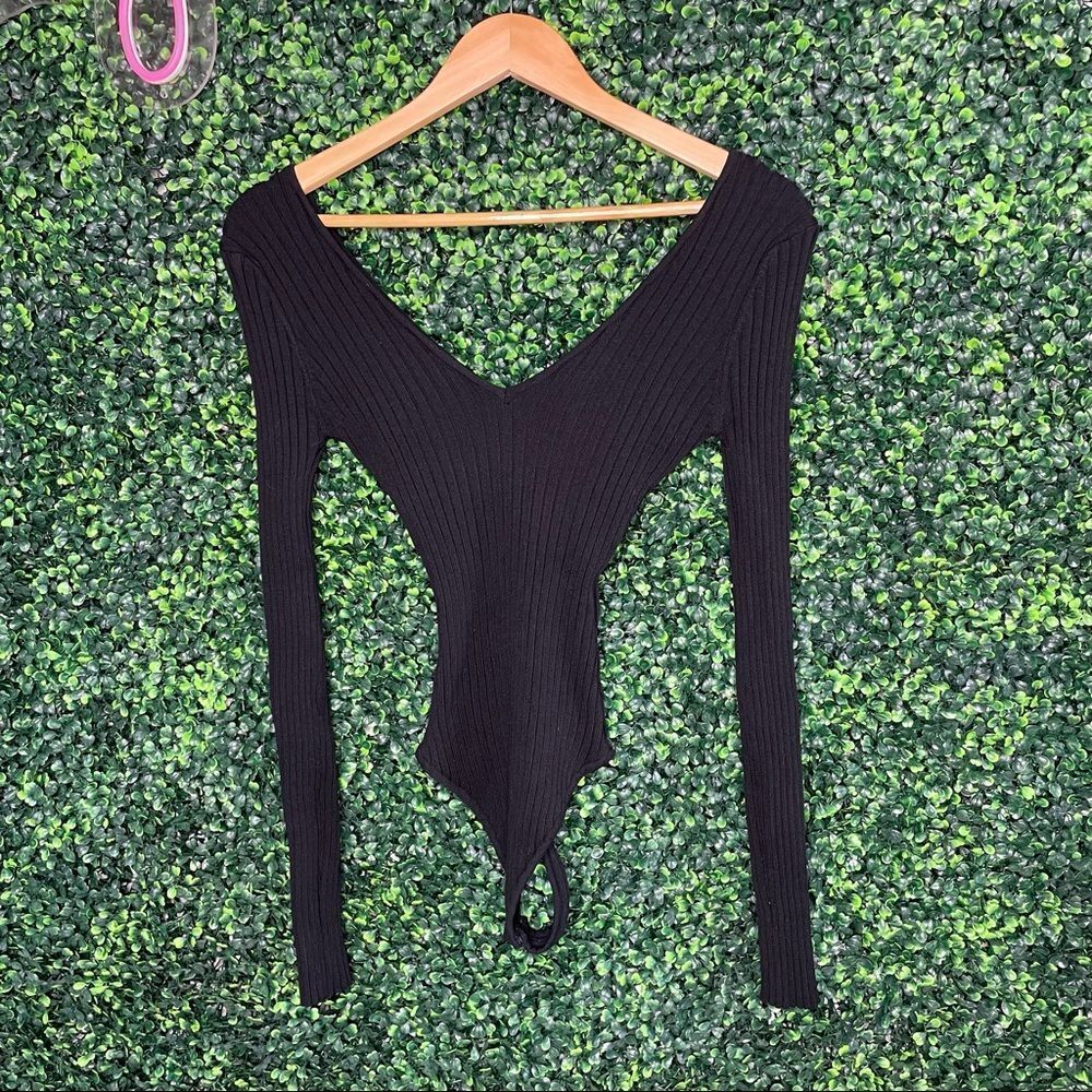 NWOT HMS Hera Collection Black Ribbed V Neck Bodysuit S